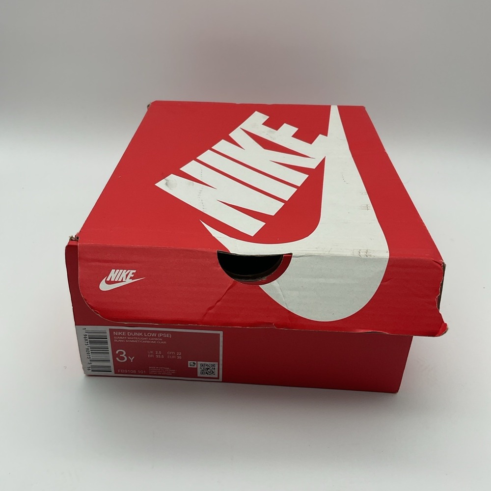 Size 3y- Nike dunk low Summit‎ white(FD9108-101) - Picture 8 of 8